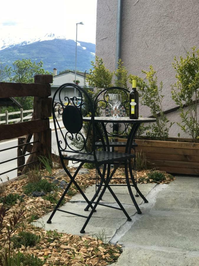 Chez « Adele » Apartment Ayent Bagian luar foto