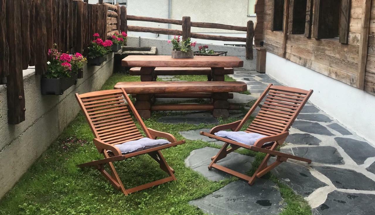 Chez « Adele » Apartment Ayent Bagian luar foto